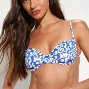 NEW Lulus womens large blue & white print bikini swimsuit top